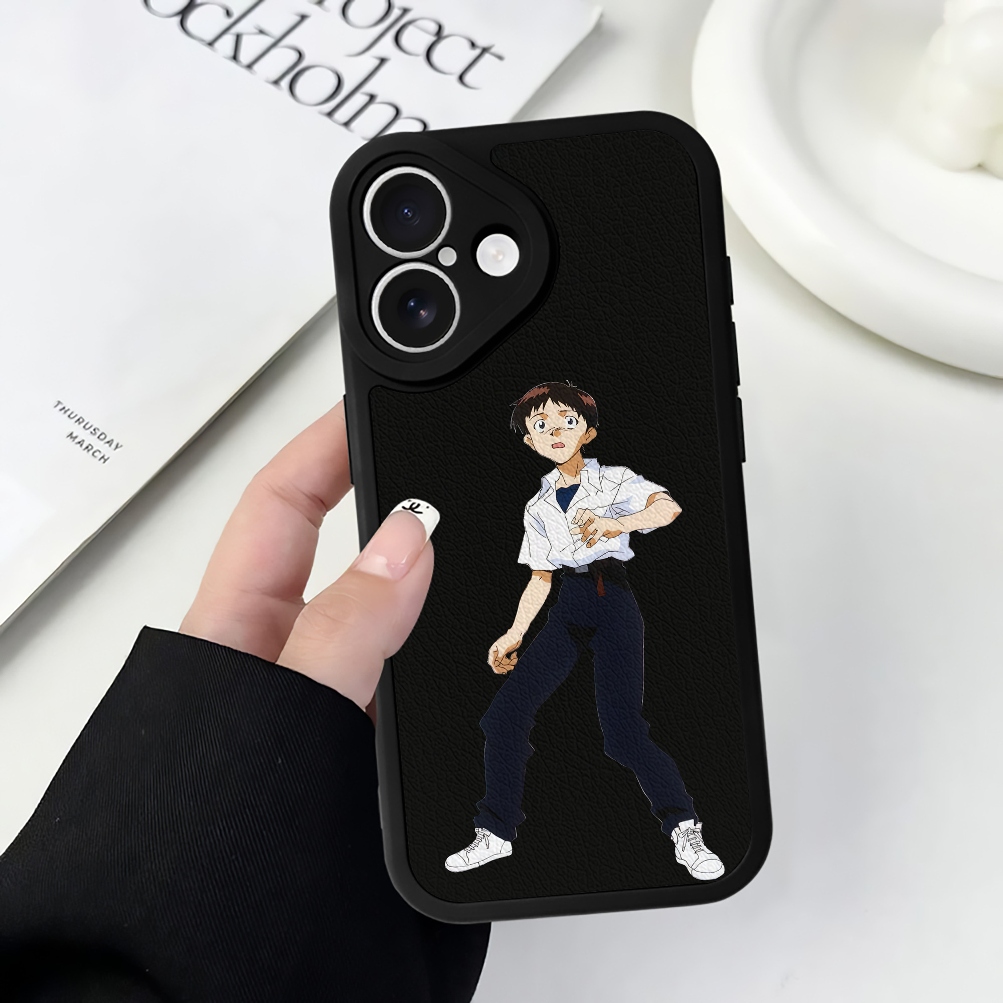 （画像用） EVA 新世紀エヴァンゲリオン 【iPhone 16シリーズ対応】シリコンスマホケース（レザー調） 材質：シリコン